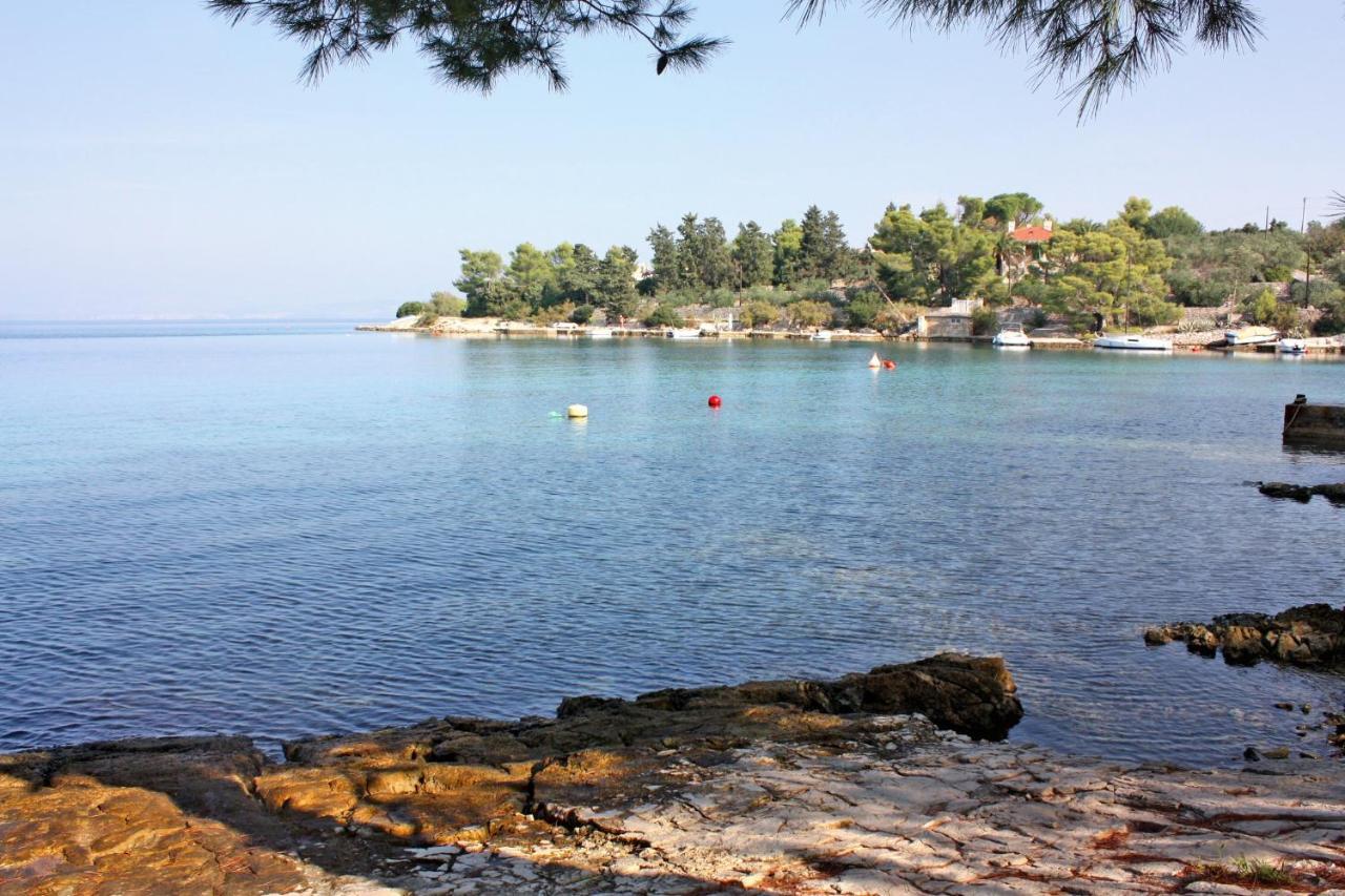 Apartments By The Sea Necujam, Solta - 5186 Stomorska Eksteriør billede